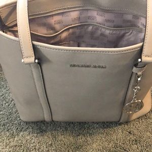 Michael Kors tote
